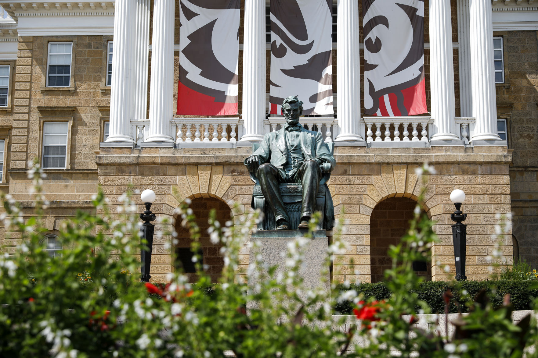 UW Buildings 082720 14-08282020120358